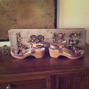 Dansko Brown Leather Heeled Sandals EUC size 41